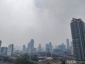 Jakarta Peringkat 1 Kota Paling Berpolusi Sedunia Versi IQ Air Siang Ini Jakarta Peringkat 1 Kota Paling Berpolusi Sedunia Versi IQ Air Siang Ini