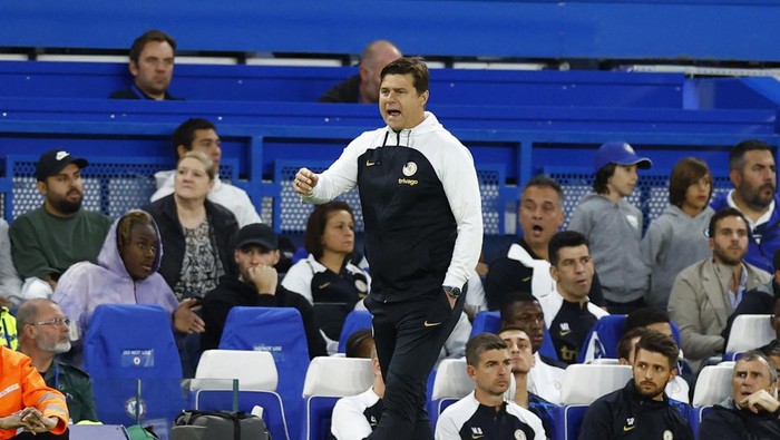 Soccer Football - Carabao Cup Second Round - Chelsea v AFC Wimbledon - Stamford Bridge, London, Britain - August 30, 2023 Chelsea manager Mauricio Pochettino Action Images via Reuters/Peter Cziborra EDITORIAL USE ONLY. No use with unauthorized audio, video, data, fixture lists, club/league logos or live services. Online in-match use limited to 75 images, no video emulation. No use in betting, games or single club /league/player publications.  Please contact your account representative for further details.