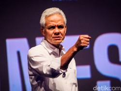 Ganjar Sampaikan Manifesto: Kita Harus Adu Gagasan Bukan Perseteruan!