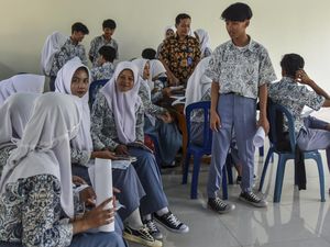 Tak Ada Lagi Jurusan IPA-IPS di SMA, Sekolah dengan Kurikulum 2013 Bagaimana? Tak Ada Lagi Jurusan IPA-IPS di SMA, Sekolah dengan Kurikulum 2013 Bagaimana?