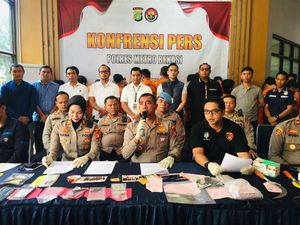 Polres Bekasi Tangkap 14 Pelaku Ganjal ATM dan Begal, 16 Motor Disita