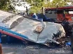 Penampakan Horor 2 Bus Terlibat Kecelakaan Maut di Ngawi
