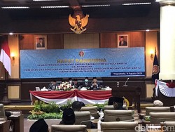 DPRD DIY Lantik PAW Anggota F-PAN Pengganti Hanum Rais