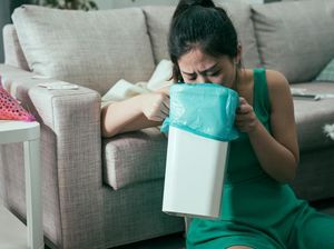 Gegara Keracunan Makanan, Orang-orang Ini Alami Efek Samping hingga Tewas