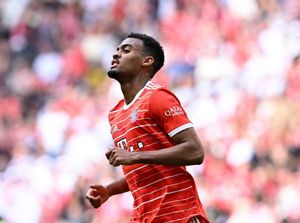 Gravenberch Absen Latihan, Siap-siap ke Liverpool? Gravenberch Absen Latihan, Siap-siap ke Liverpool?