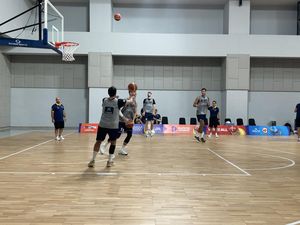 Spanyol Bertekad Tingkatkan Level Permainan Jelang Lawan Latvia Spanyol Bertekad Tingkatkan Level Permainan Jelang Lawan Latvia