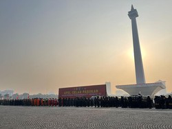 Kapolri-Panglima TNI Pimpin Apel Pasukan Pengamanan KTT ASEAN di Monas