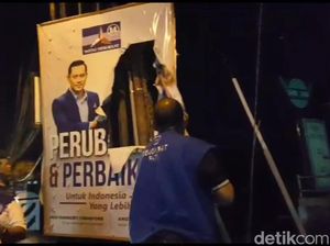 Kecewa Duet Anies-Cak Imin, Kader Demokrat Rusak Baliho AHY-Anies di Pati Kecewa Duet Anies-Cak Imin, Kader Demokrat Rusak Baliho AHY-Anies di Pati