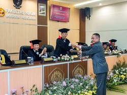 Jadi Penguji Sidang Promosi Doktor, Bamsoet Dukung Pembangunan RAT/RBT