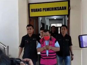 Eks Dirut PDAM Tirta Bulango Bone Bolango Jadi Tersangka Korupsi Rp 24,3 M Eks Dirut PDAM Tirta Bulango Bone Bolango Jadi Tersangka Korupsi Rp 24,3 M