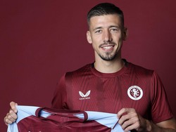 Aston Villa Pinjam Clement Lenglet dari Barcelona