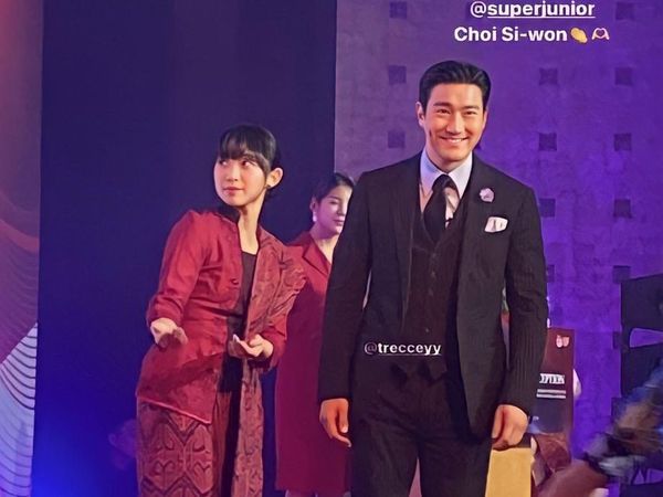 8 Gaya Dita Karang dan Siwon Disebut Serasi Bak Lamaran, Bikin Fans Baper