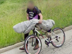 Heboh Foto Google Street View, Diduga Orang Bawa Mayat