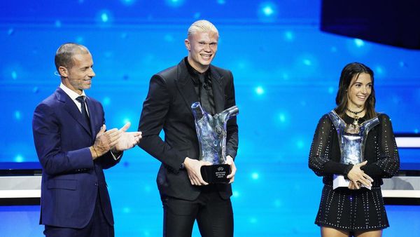 Haaland Jadi Pemain Terbaik UEFA, Kalahkan Messi dan Kevin De Bruyne