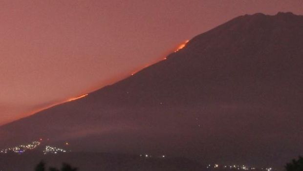 Kebakaran di lereng Gunung Sumbing, Jumat (1/9/2023).