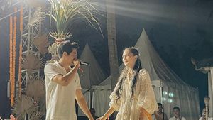 Beda Usia 10 Tahun, Ini Foto Mesra Luna Maya & Maxime Bouttier di Pesta Ultah