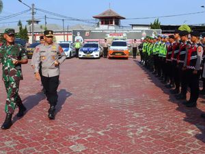 Ratusan Personel TNI-Polri di Jabar Disiagakan Amankan KTT Asean Ratusan Personel TNI-Polri di Jabar Disiagakan Amankan KTT Asean
