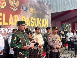 Panglima TNI Harap Modifikasi Cuaca Jelang KTT ASEAN Bisa Atasi Polusi