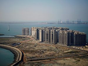 Cerita Pendiri Evergrande Bangun Kerajaan Properti yang Kini Picu Krisis