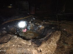 Sumur Minyak Ilegal di Batanghari Terbakar, Polisi Buru Pelaku