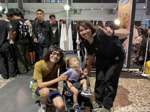 Rela Datang dari Malaysia Demi Nonton Kris Dayanti di Synchronize Festival 2023