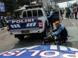 Tiada Lagi Tilang bagi Kendaraan yang Gagal Uji Emisi di Jakarta Tiada Lagi Tilang bagi Kendaraan yang Gagal Uji Emisi di Jakarta