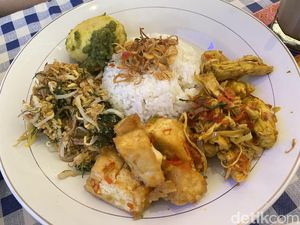 5 Warteg Kalcer di Jakarta yang Punya Nasi Rames Aneka Lauk 5 Warteg Kalcer di Jakarta yang Punya Nasi Rames Aneka Lauk