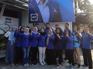 Demokrat Kediri Pasang Baliho Wajah AHY Tanpa Anies Tambah Manis Demokrat Kediri Pasang Baliho Wajah AHY Tanpa Anies Tambah Manis