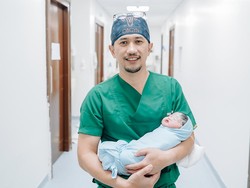 Bayi Tabung ke-200 Lahir di Klinik Blastula RS Siloam Sriwijaya