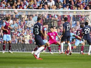 Burnley Vs Tottenham: The Lilywhites Unggul 2-1 di Babak Pertama