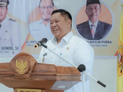 Bupati Dairi Ingatkan Guru Harus Mampu Adaptasi dengan Zaman Digital