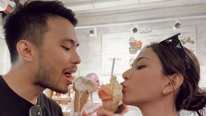Cantiknya Jessica Mila Saat Jajan Croissant dan Floating Breakfast