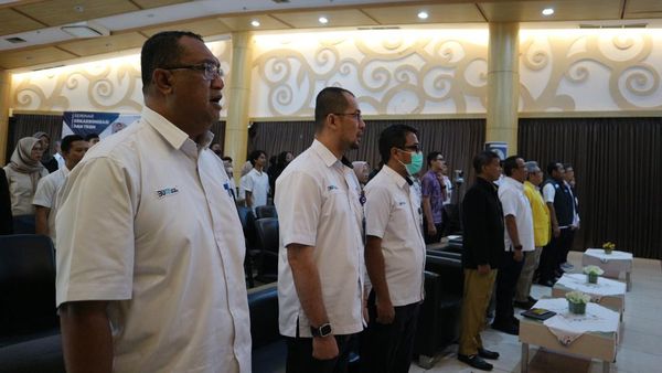 Edukasi Dekarbonisasi dan TKDN untuk Mahasiswa