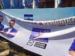 Kader Demokrat Gorontalo Copot Atribut Bergambar Anies di Baliho-Medsos