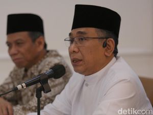 Ketum PBNU Menilai Ucapan Menag Positif Hindari Perpecahan Ketum PBNU Menilai Ucapan Menag Positif Hindari Perpecahan