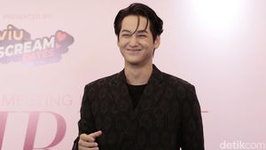 13 Potret Kim Bum Tersenyum untuk Cerahkan Minggumu!
