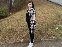 Hobi Hamil, Wanita Ini Dibayar Rp 761 Jutaan