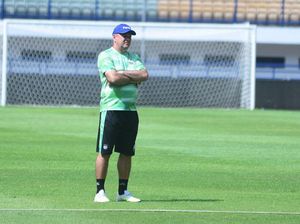 Profil Bojan Hodak, Pelatih Asing Pertama yang Bawa Persib Juara