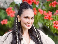 Video Alasan Keterlibatan Luna Maya Jadi Produser Eksekutif My Annoying Brother