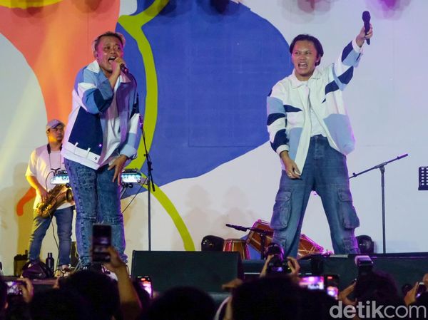 Aksi Kocak Duo Sule-Rizky Febian di Panggung Synchronize Fest