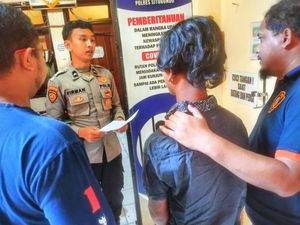 Anak Punk Pembunuh Nenek Sumini di Situbondo Ditangkap Anak Punk Pembunuh Nenek Sumini di Situbondo Ditangkap