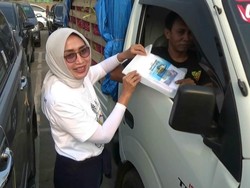 Hari Pelanggan Nasional, ASDP Bagikan 700 Paket Sembako & Merchandise