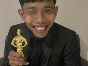 Job TV Kosong, Dede Sunandar Kerja di Cafe