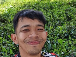 Naik Turun Kehidupan Dede Sunandar: Kini Nikmati Kerja di Kafe