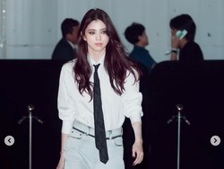 Han So Hee Join Grup Chat Fans, Tulis Kalimat Menyentuh Hati