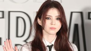 7 Gaya Tomboy Han So Hee di Acara DIOR Disebut Cantik Sekaligus Ganteng