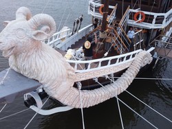 Hari Terakhir Kapal Going Merry di PIK, Ini Trik Menontonnya!