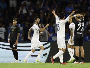 Napoli Vs Lazio: Biancoceleste Beri Partenopei Kekalahan Perdana Napoli Vs Lazio: Biancoceleste Beri Partenopei Kekalahan Perdana