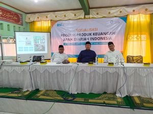 Dorong Potensi BSI, Nusron Wahid Beri Edukasi Keuangan Syariah di Ponpes