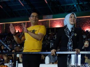 RK-Atalia Ikut Larut dalam Konser West Java Festival 2023 RK-Atalia Ikut Larut dalam Konser West Java Festival 2023